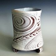 Jo_Connell_Ceramics_TerraCotta_porcelain_vessel.jpg